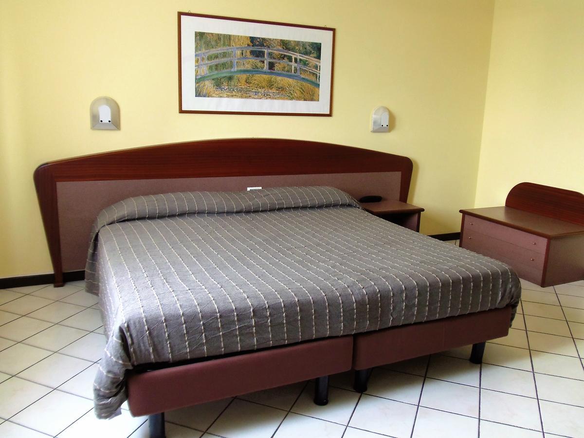 Albergo Sirena Bazzano Exterior foto